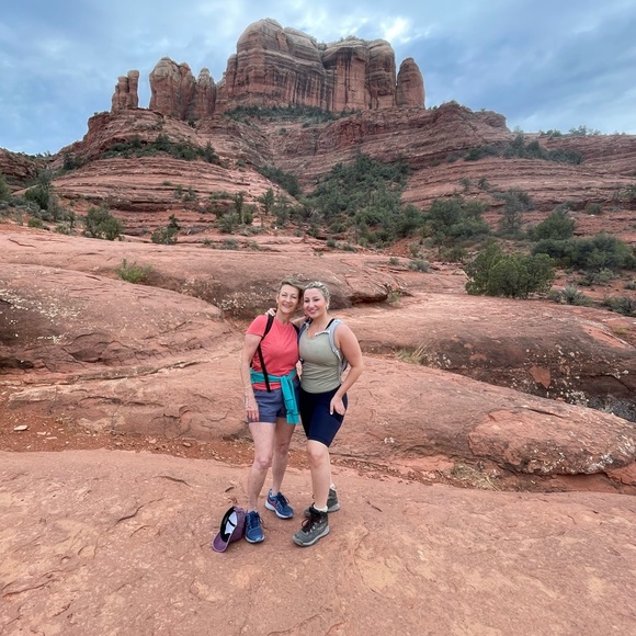 Meet your Posher, Dawn - Picture 7 of 9